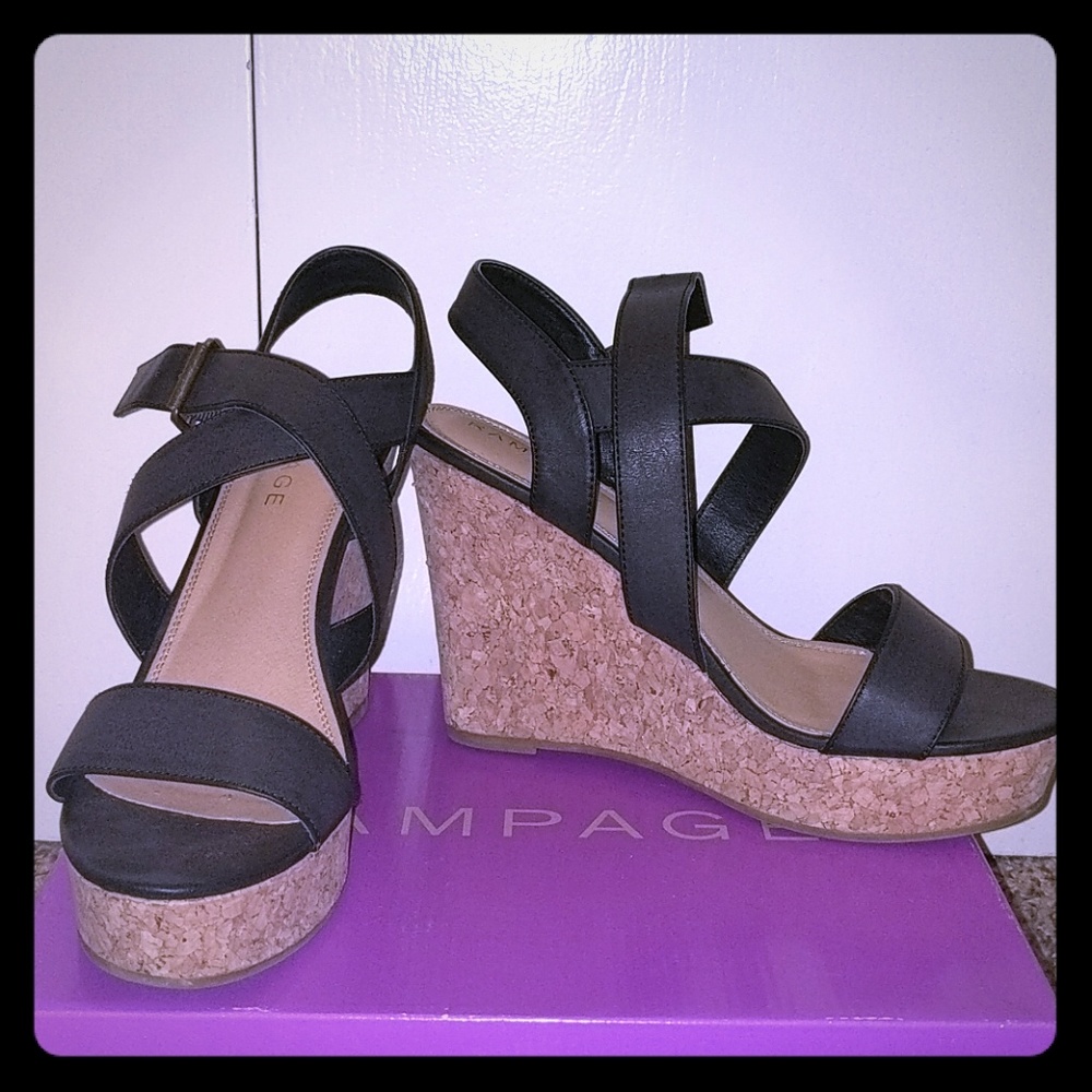 Black wedges Sandals
